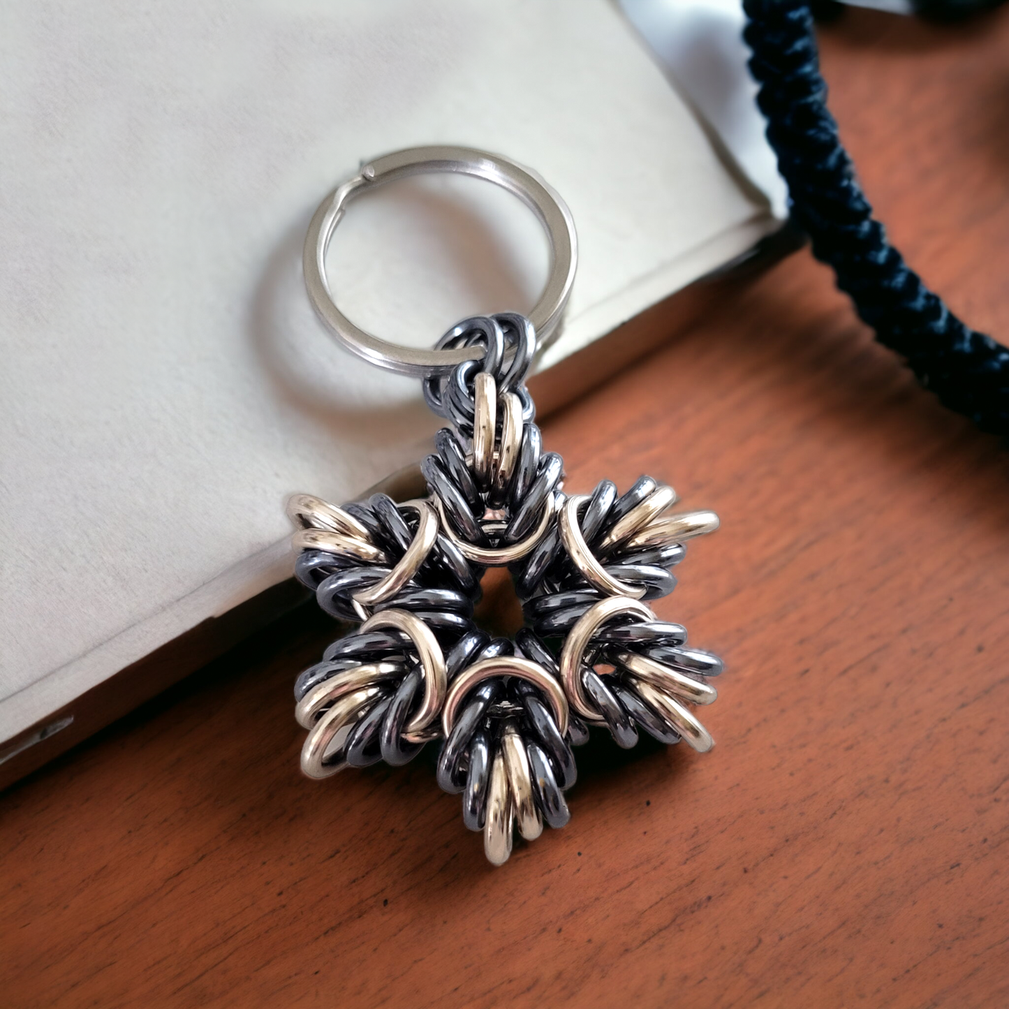 Champagne Ice Star Keychain