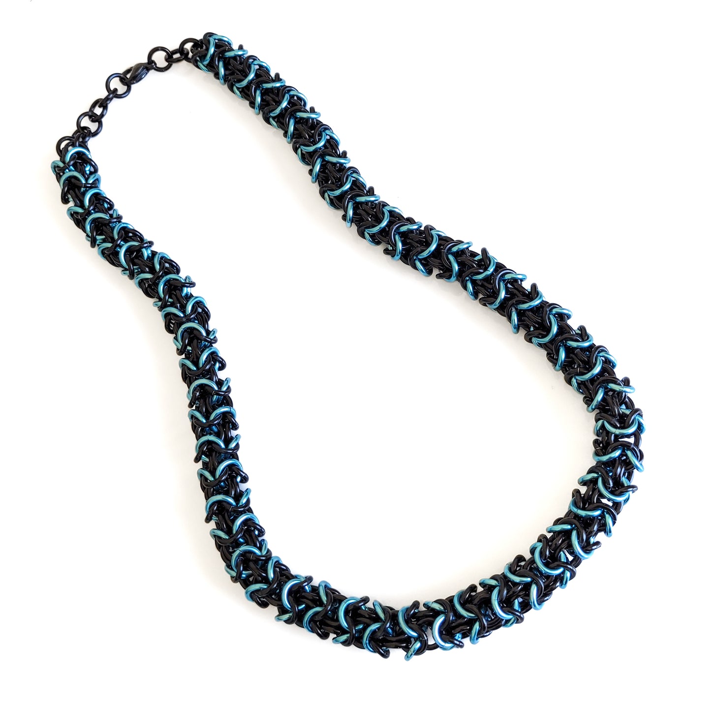 Black & Blue Turkish Roundmaille Necklace