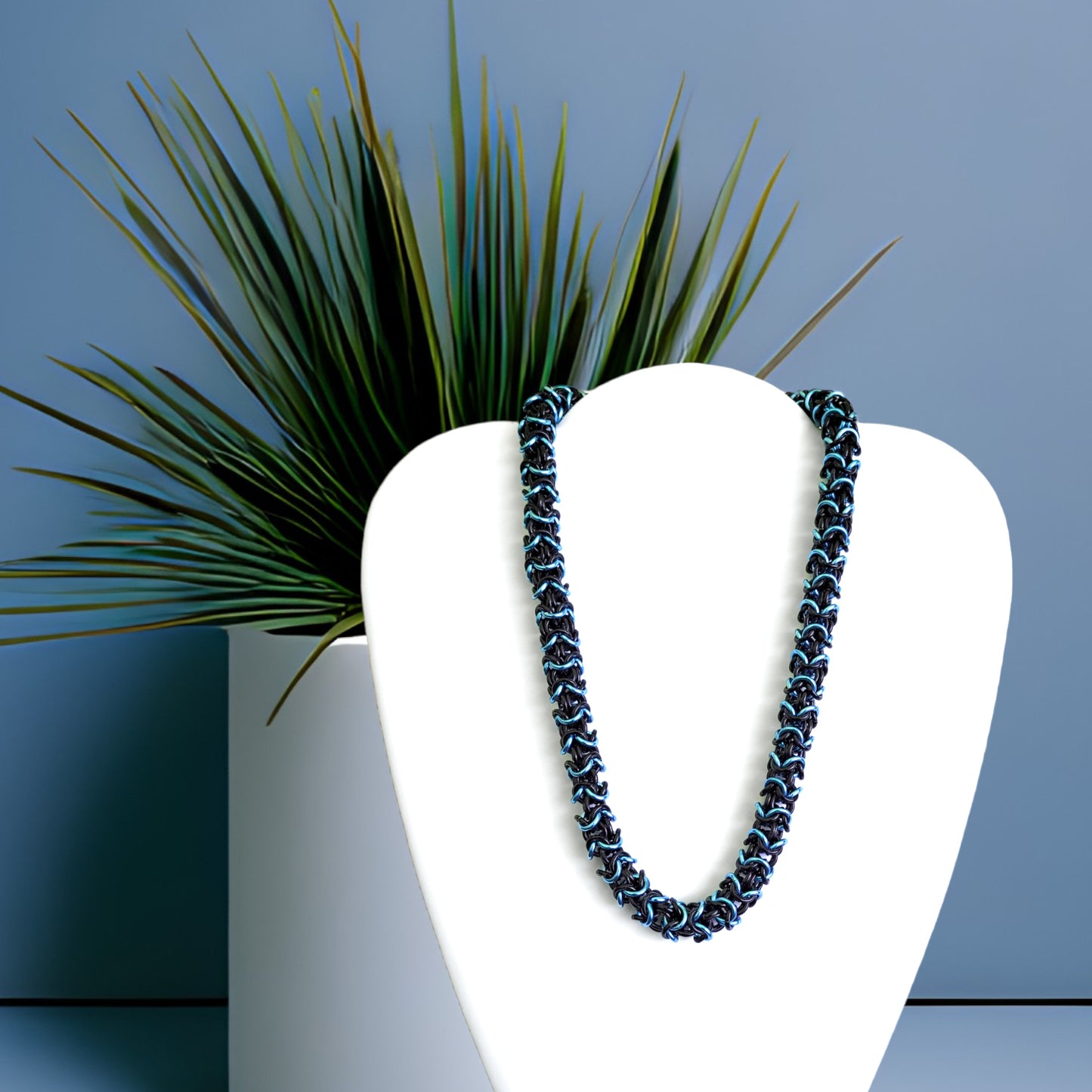 Black & Blue Turkish Roundmaille Necklace